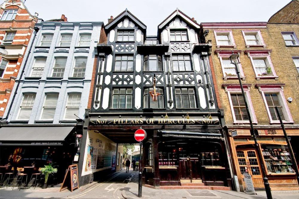 F3 Greek Street By City Living London Kültér fotó